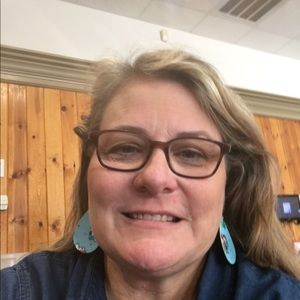 Meet your Posher, Tonia